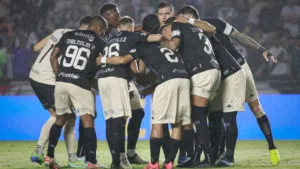 Vasco hoje: veja a provável escalação contra o Atlético-GO