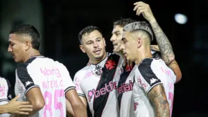 Vasco hoje: veja provável time contra o Corinthians no Brasileirão