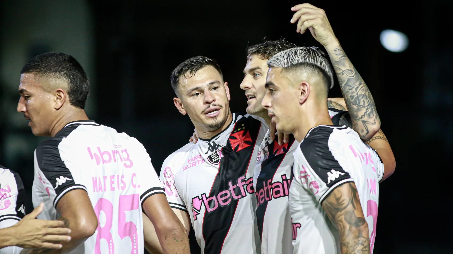 Vasco hoje: veja provável time contra o Corinthians no Brasileirão