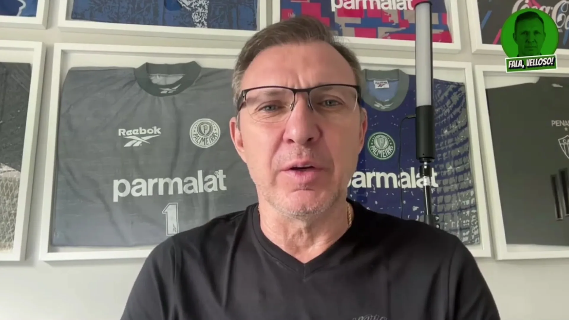 Velloso crava destino do Palmeiras no Brasileirão em caso de tropeço: “Tem que ganhar” 