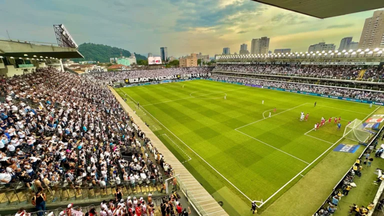 Santos atualiza situação de reforma da Vila Belmiro após reunião