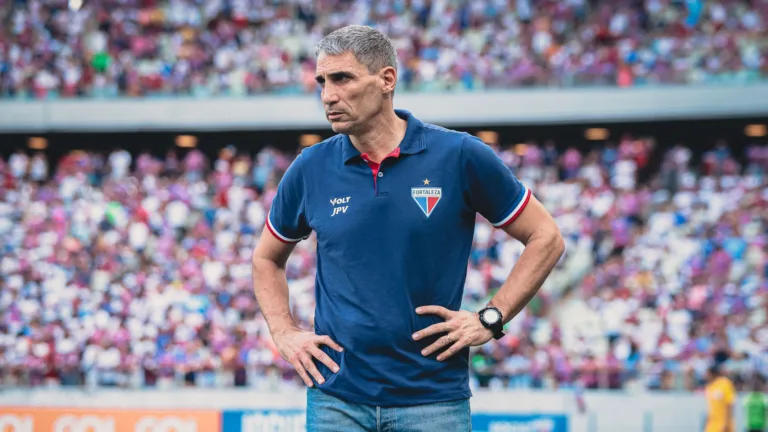 Vojvoda, do Fortaleza, indica campo difícil de jogar no Brasileirão