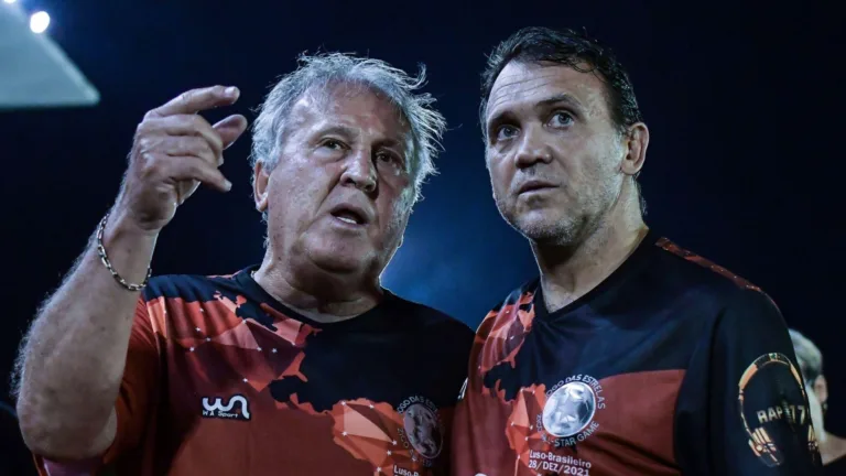 Petkovic sinaliza torcida parecida com a do Flamengo: “Fanática” 