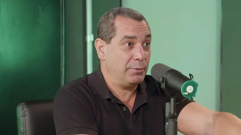 Zinho elege goleiro destaque do futebol brasileiro hoje: “Craque”