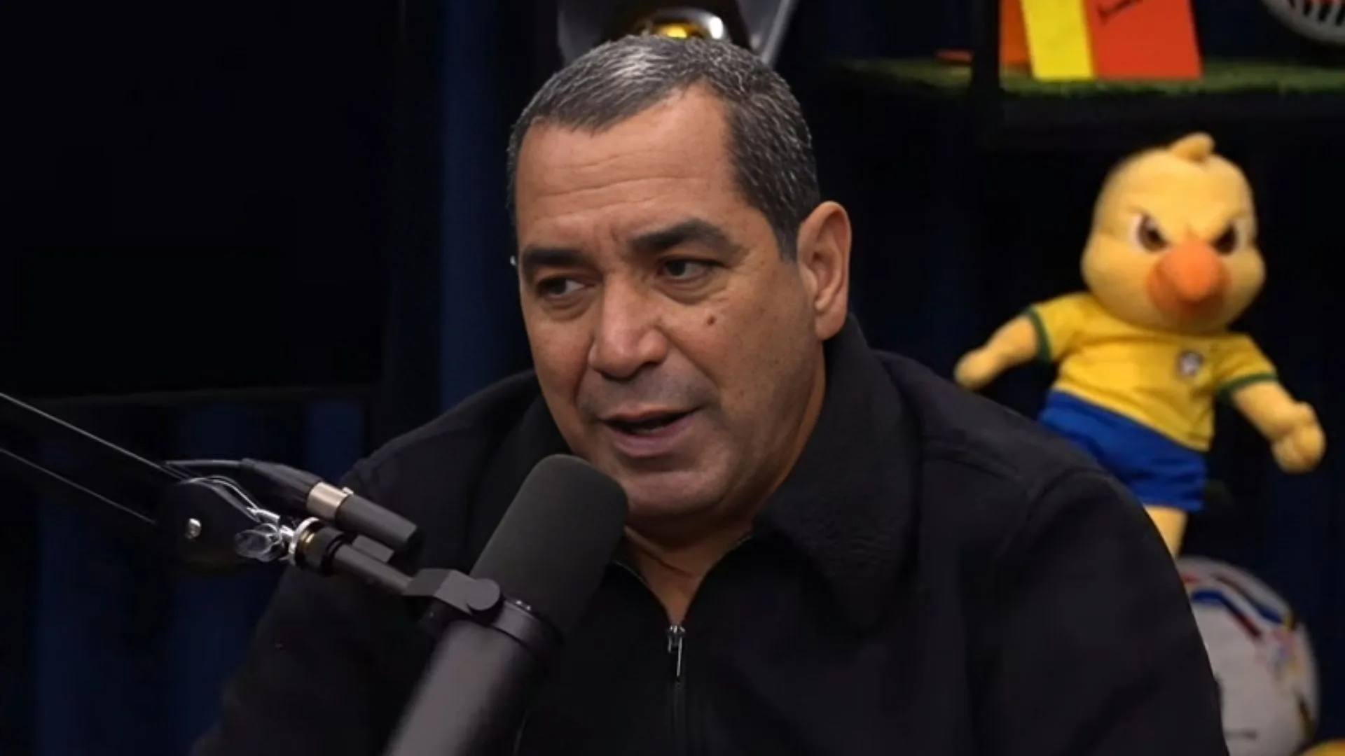 Zinho elege melhor técnico que teve na carreira: “Maior vencedor”