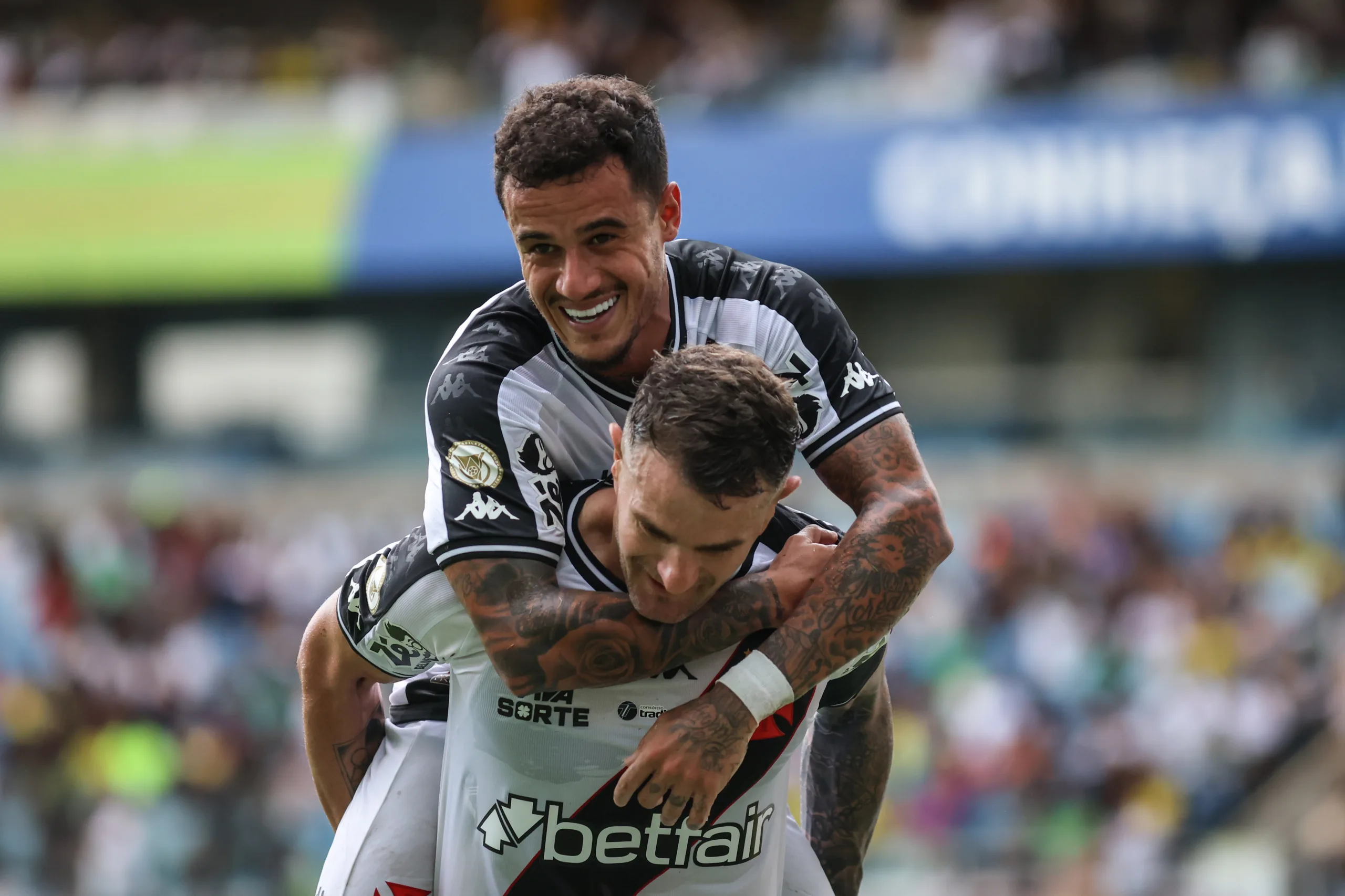 Torcedores do Vasco querem que magnata grego compre a SAF do clube