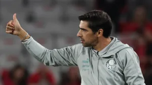 André Hernan aponta posições que o Palmeiras irá reforçar para 2025: “Está no planejamento”