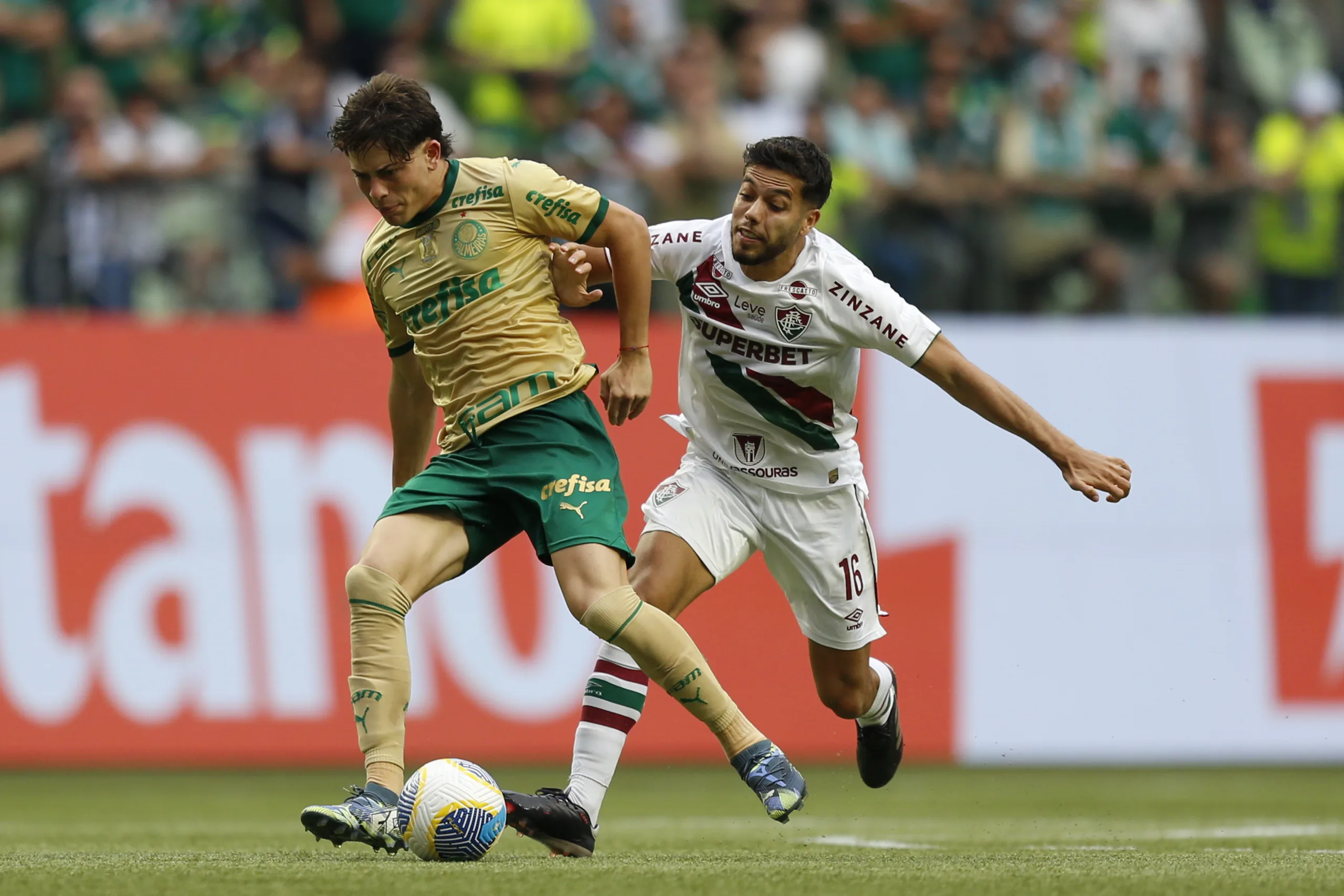 Giay quer sequência no Palmeiras e se firmar no time titular em 2025