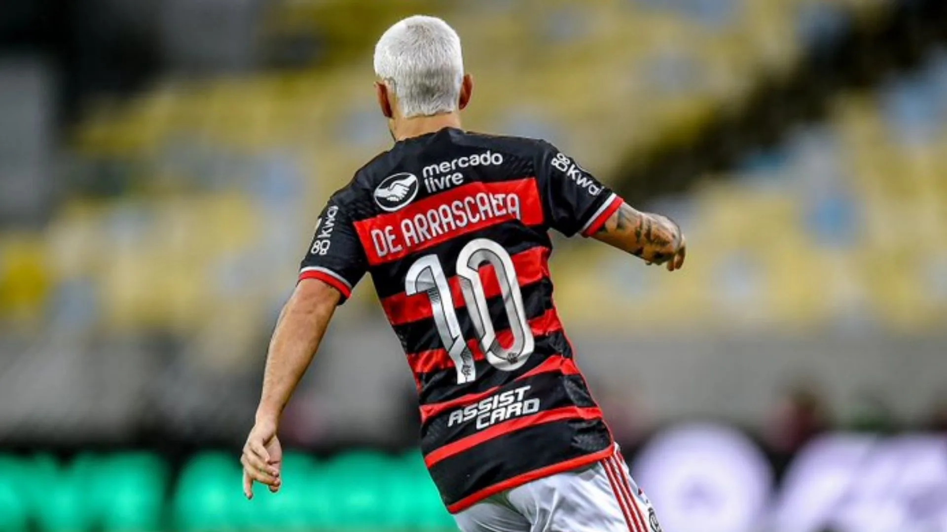 Casagrande indica duas camisas 10 “opostas” à do Flamengo: “Nunca teve marketing”