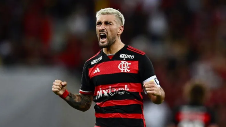 Arrascaeta, do Flamengo, sinaliza camisa 10 extraordinário do futebol brasileiro: “Fenômeno”