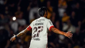 Flamengo vence o Criciúma fora de casa; veja os melhores momentos