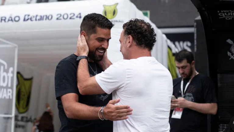 Casagrande define técnico injustiçado no futebol brasileiro: “Prejudicado”