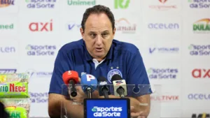 Ceni, do Bahia, cita time que despencou no Brasileirão