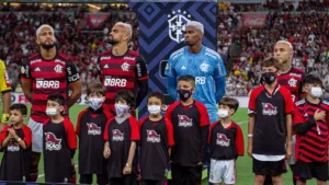 Craque Neto dispara contra o Flamengo por venda: “Idiotice”
