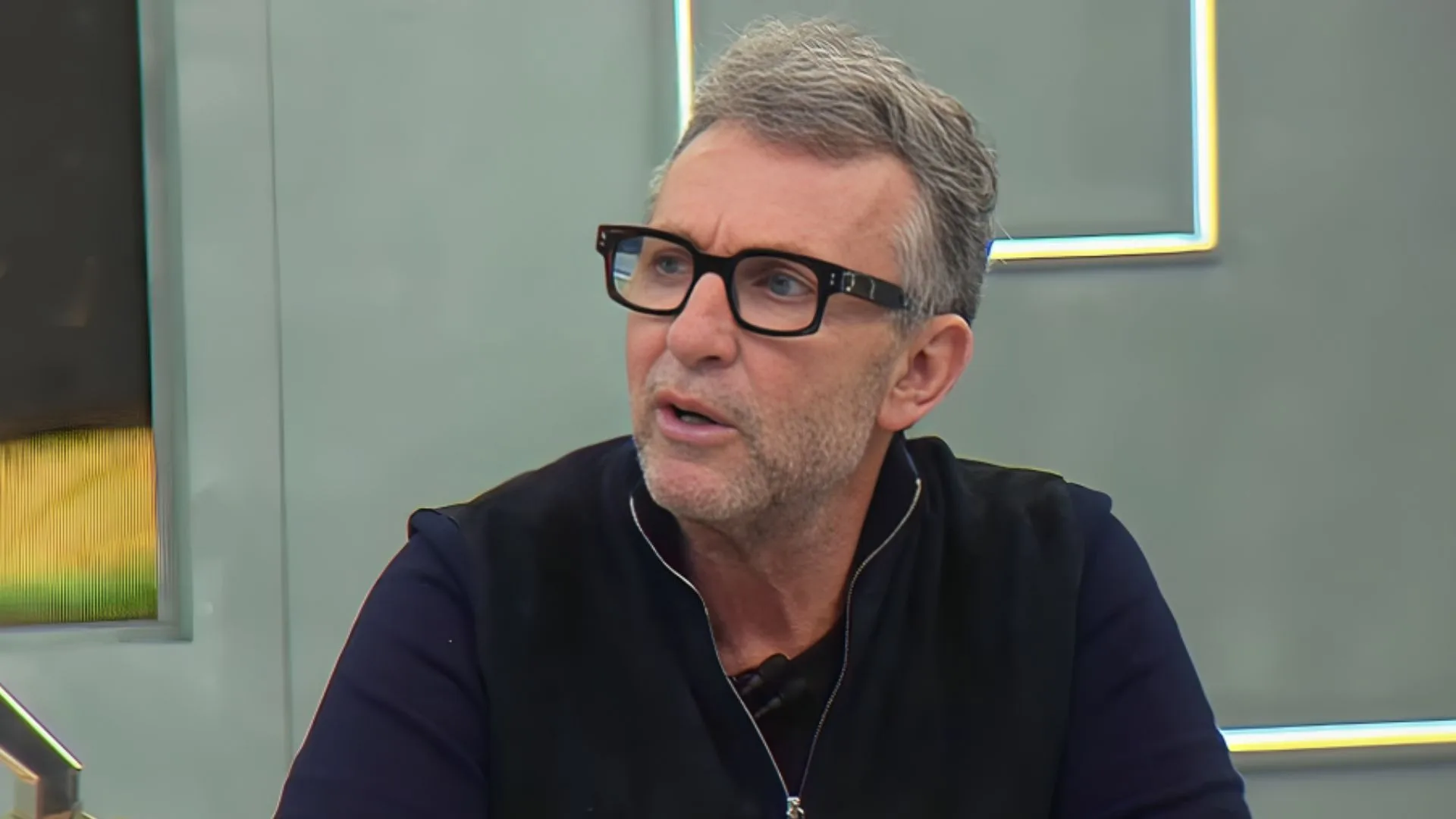 Craque Neto elege time que está falido no Brasil: “Quebrou”