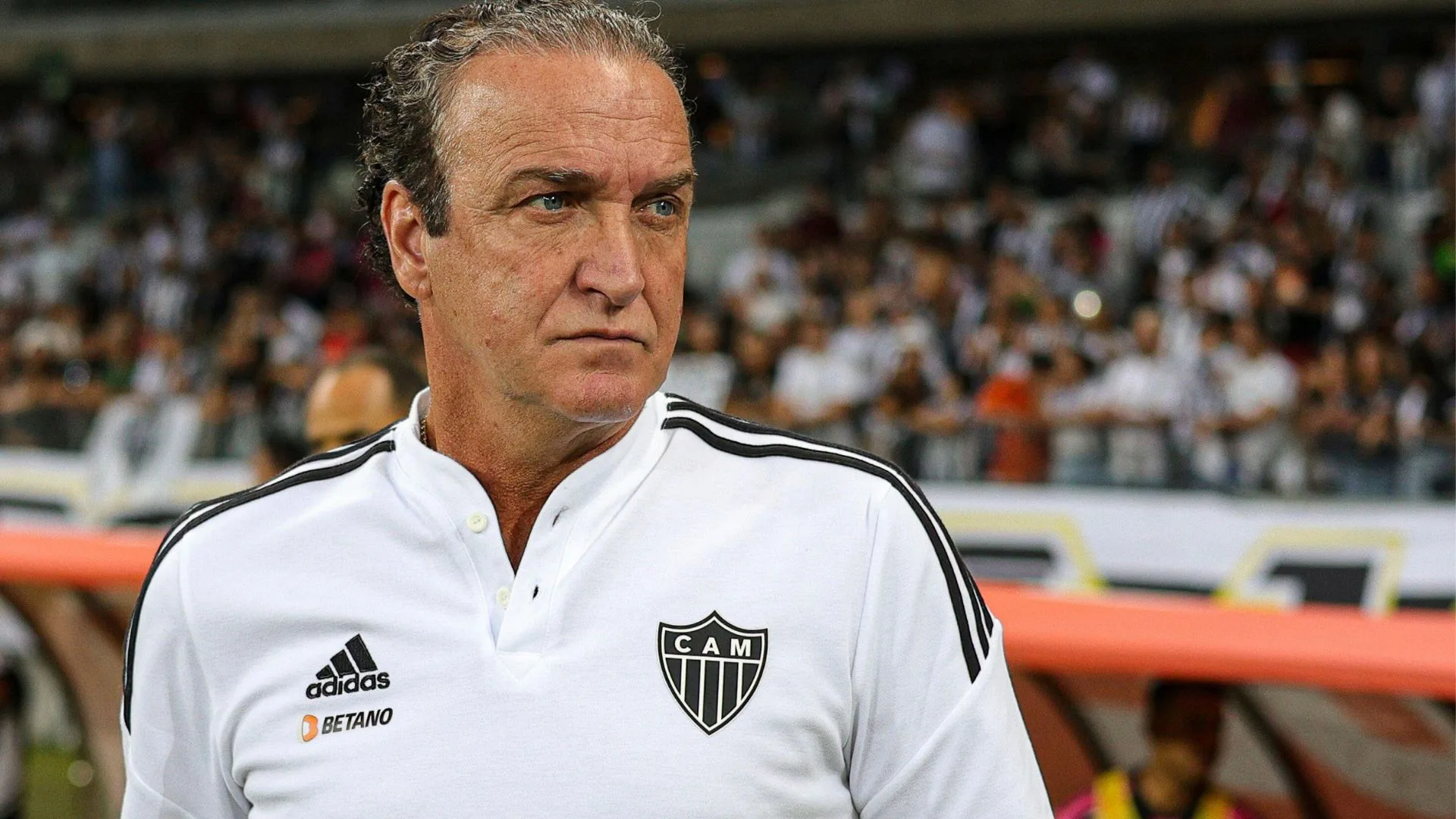 Atlético-MG anuncia oficialmente retorno de Cuca ao clube em 2025