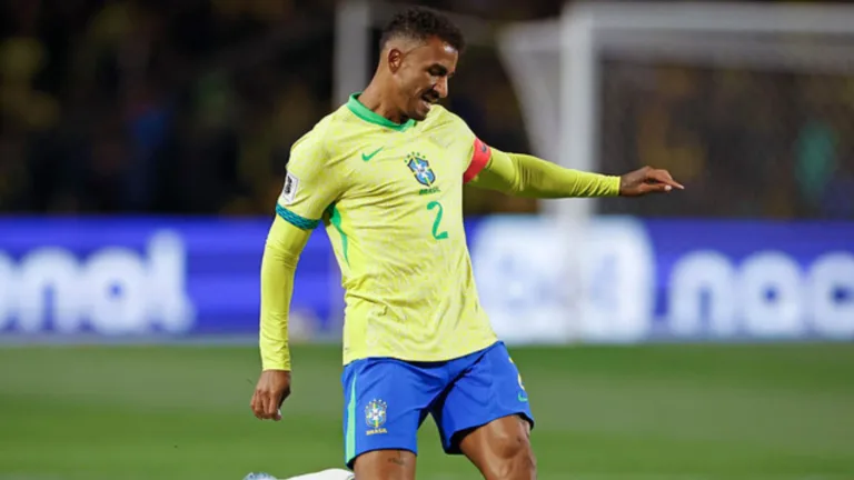 Juventus decide colocar Danilo à venda; saiba mais