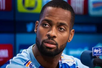 Dedé, ex-zagueiro