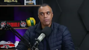 Denílson sinaliza time que pode sofrer em 2025 no Brasil