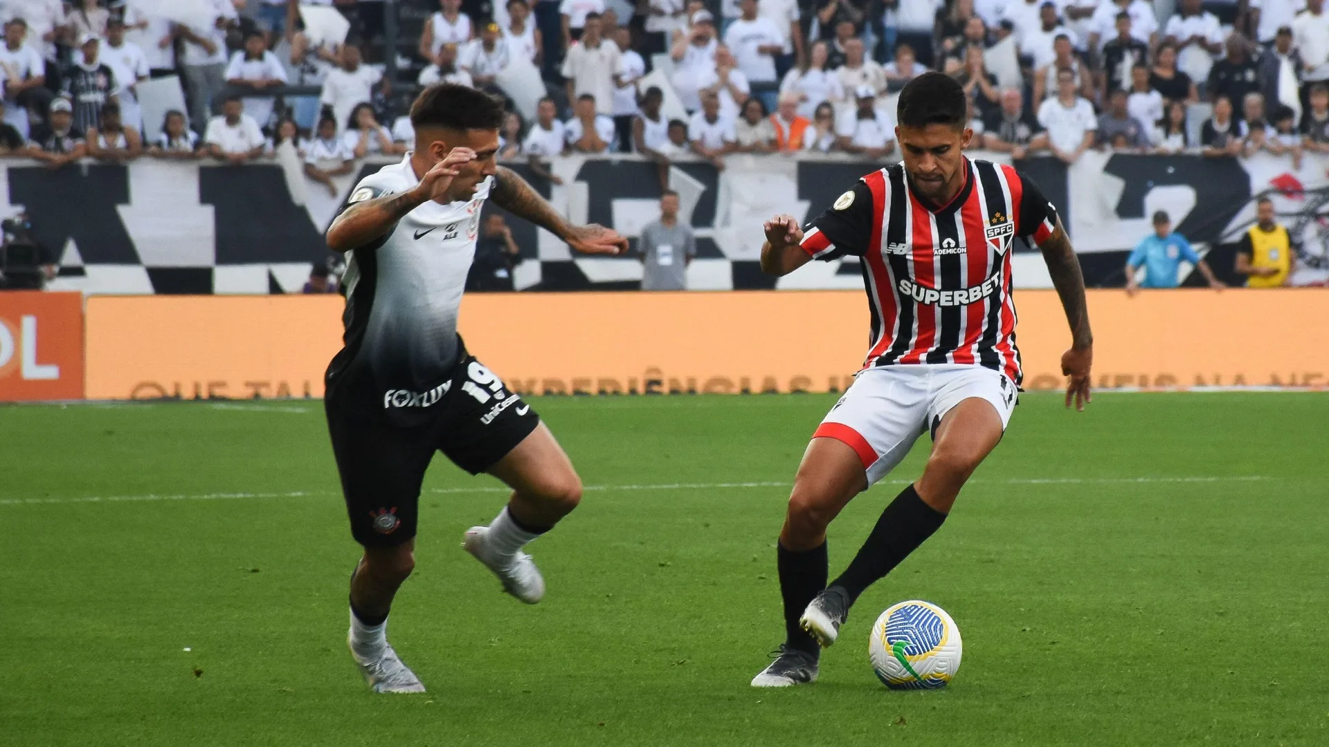 Denílson sugere nova troca de jogadores entre Corinthians e SPFC
