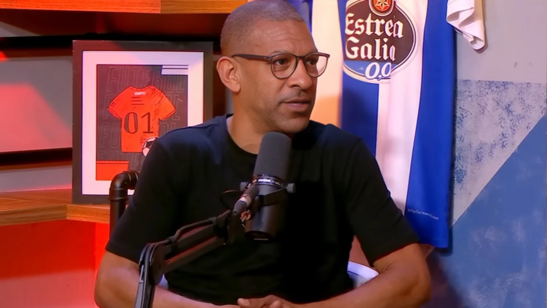 Djalminha repete Craque Neto e indica melhor meia do Brasil: “Comanda o time”