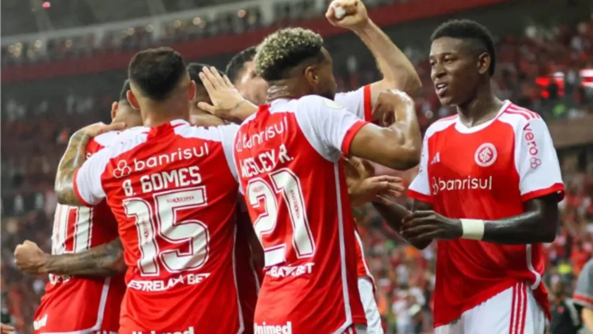 Internacional: com saídas confirmadas, veja quanto o clube vai economizar em 2025