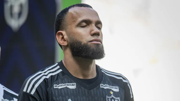 Atlético-MG terá Gabriel Delfim contra o Bahia na vaga do goleiro Everson, suspenso no Brasileirão