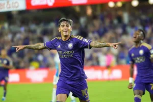 Palmeiras bate o martelo e fecha com Facundo Torres, ex-Orlando City; veja os valores