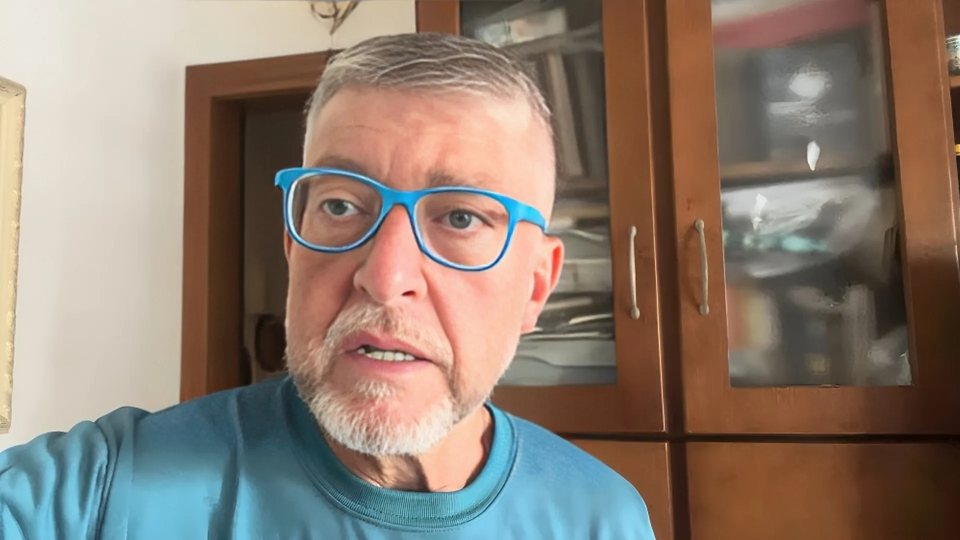 Farid sinaliza demissão de técnico no futebol brasileiro: “Jogou a toalha”