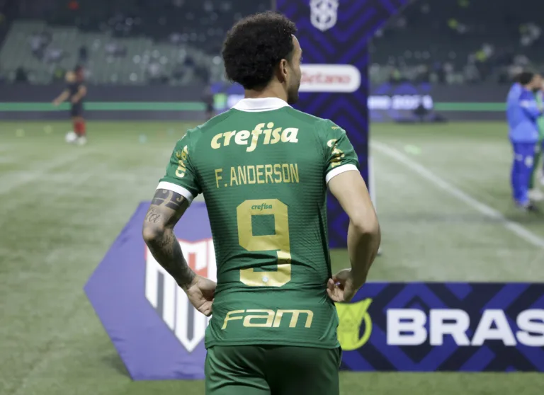 Palmeiras acerta novo patrocínio máster e vai ganhar quantia milionária