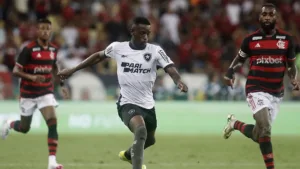 Milton Neves aponta melhor time entre Flamengo 2019 e Botafogo 2024: “Cara a cara”