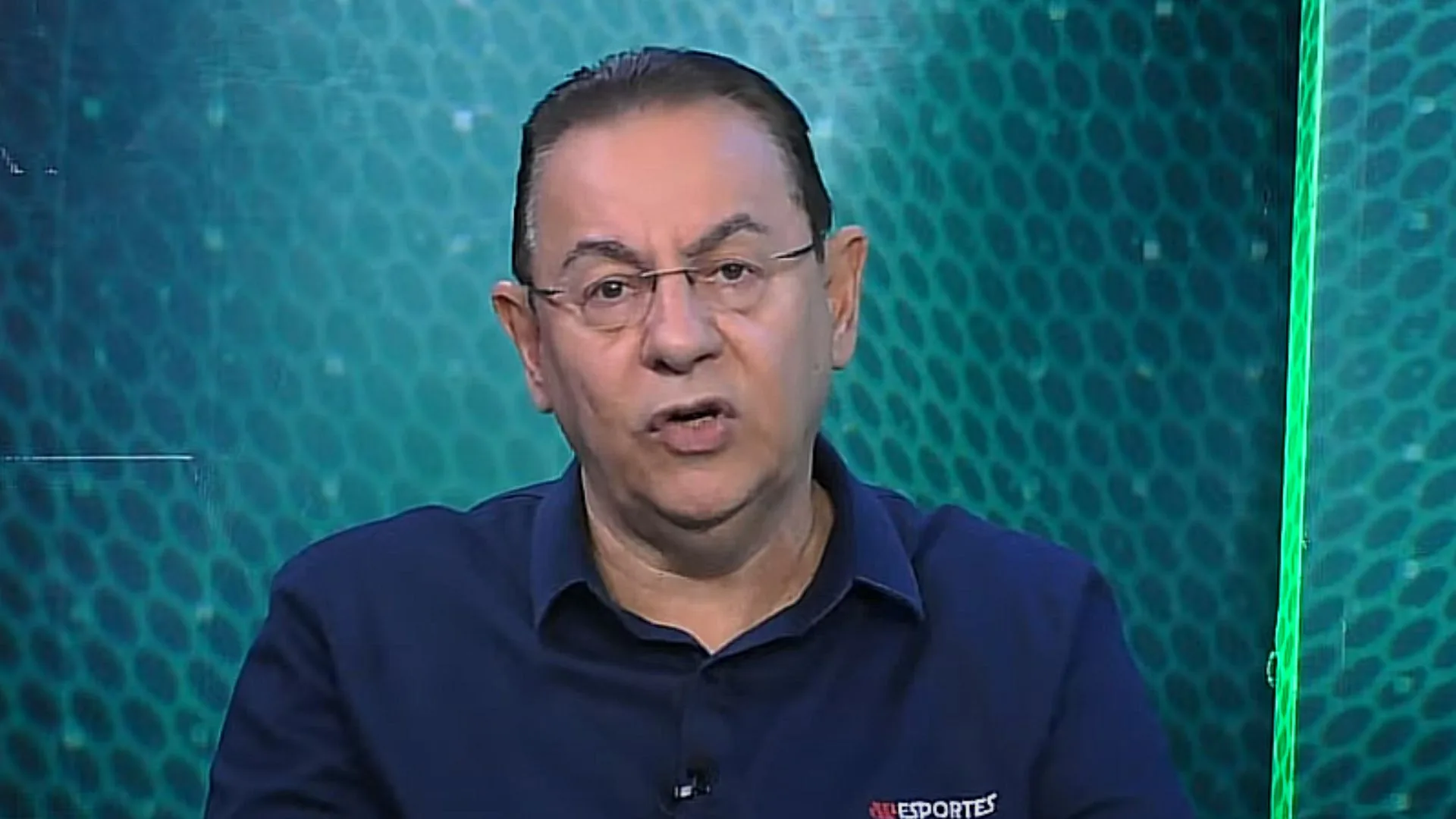 Flávio Prado vê time indo na direção do Corinthians por dívidas: “Conta não fecha”