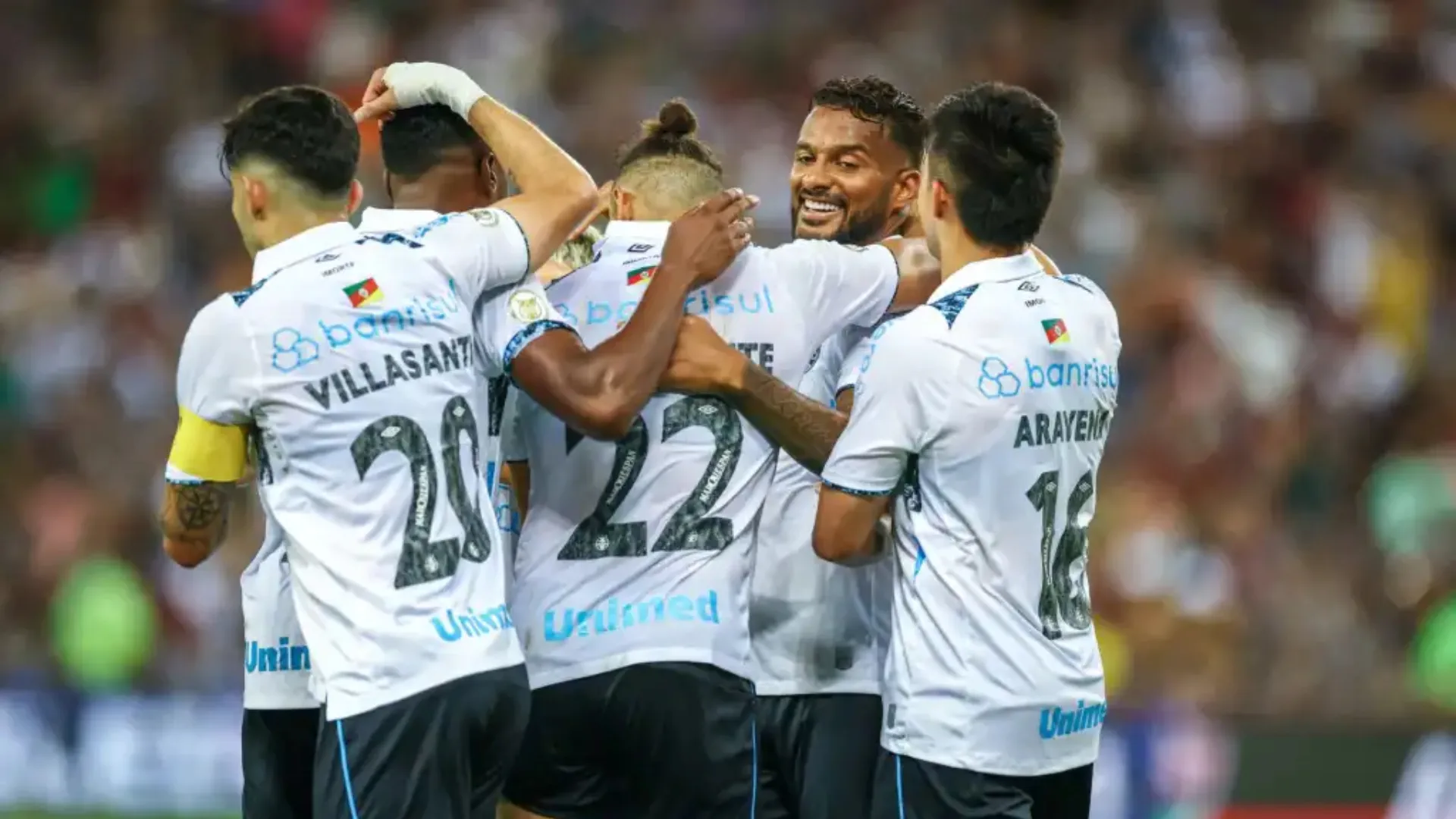 Palmeiras sondou atacante titular do Grêmio, diz Nicola