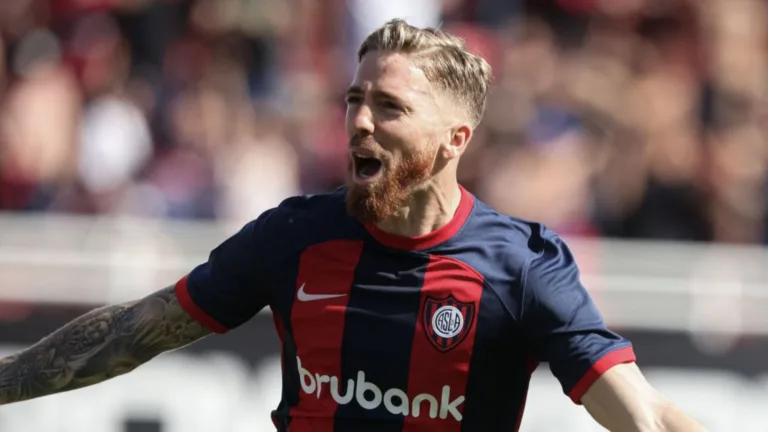 Botafogo mira Iker Muniain, meio-campista do San Lorenzo, da Argentina