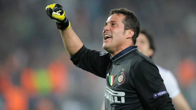 Julio Cesar sinaliza goleiro brasileiro “único” no futebol hoje: “Não tem igual”