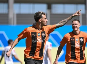 Botafogo sonda contratação de ex-Vasco e prepara proposta