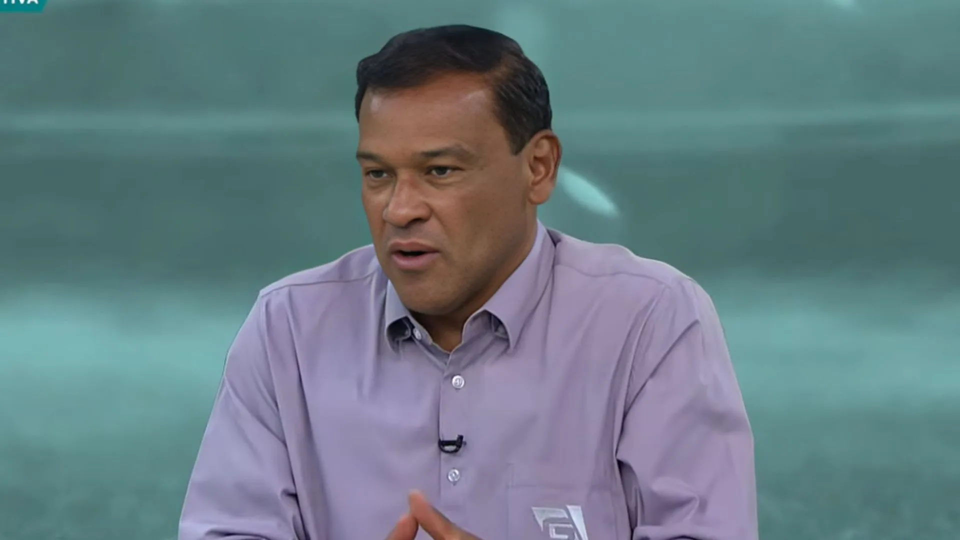 Muller dispara contra técnico badalado do Brasil: “Mediano”