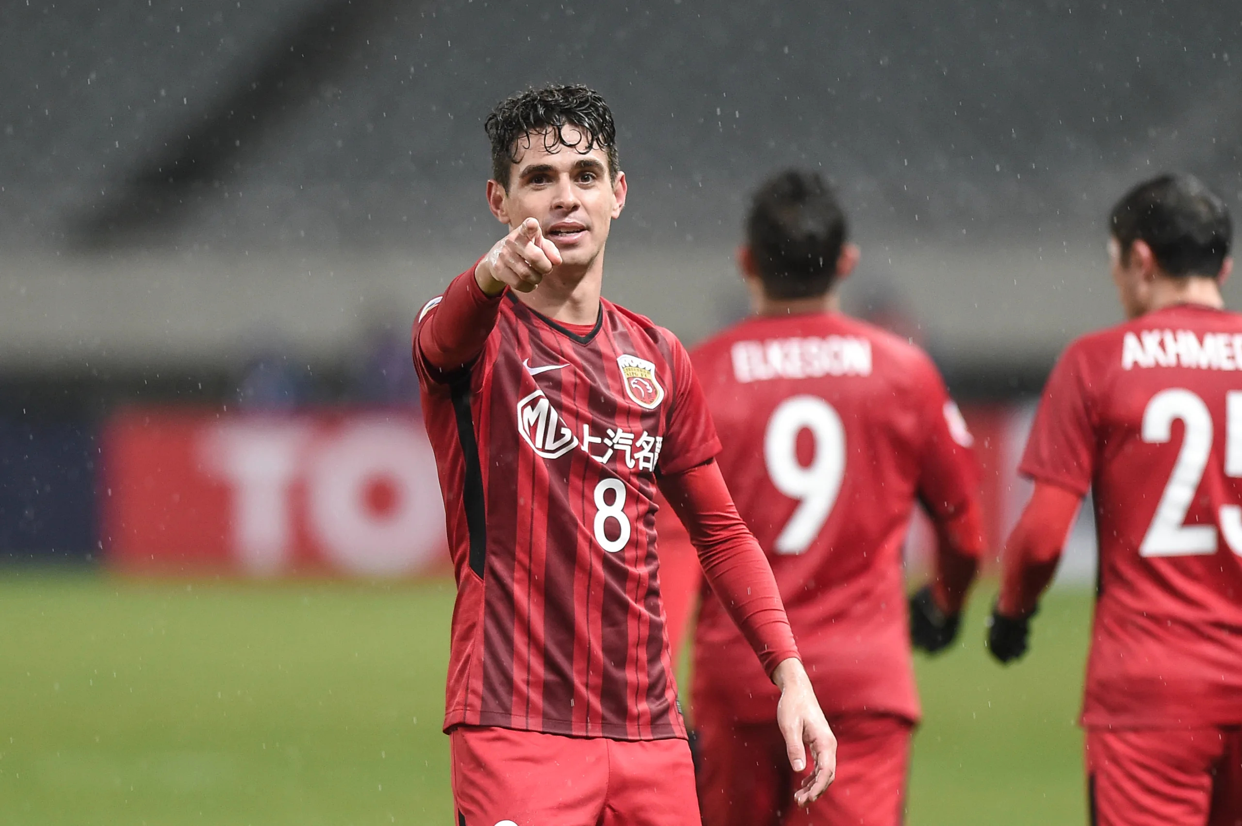 Como foi a primeira passagem de Oscar no São Paulo?