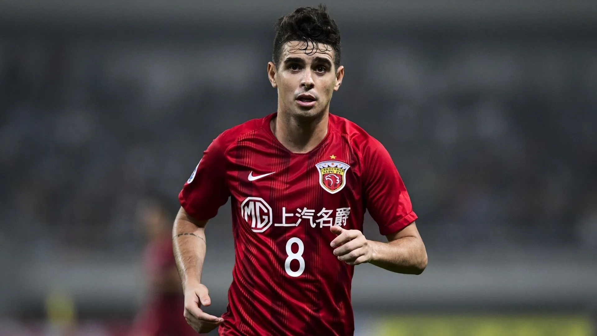 Oscar define futuro no Brasil após negociação frustrada com o Flamengo