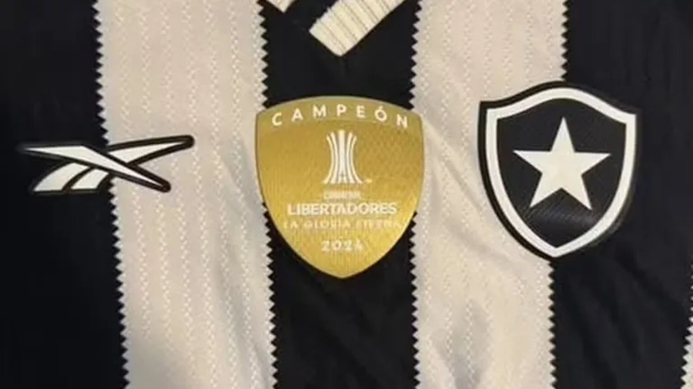 Torcedores do Botafogo têm dificuldade para comprar uniforme com patch de campeão da Libertadores