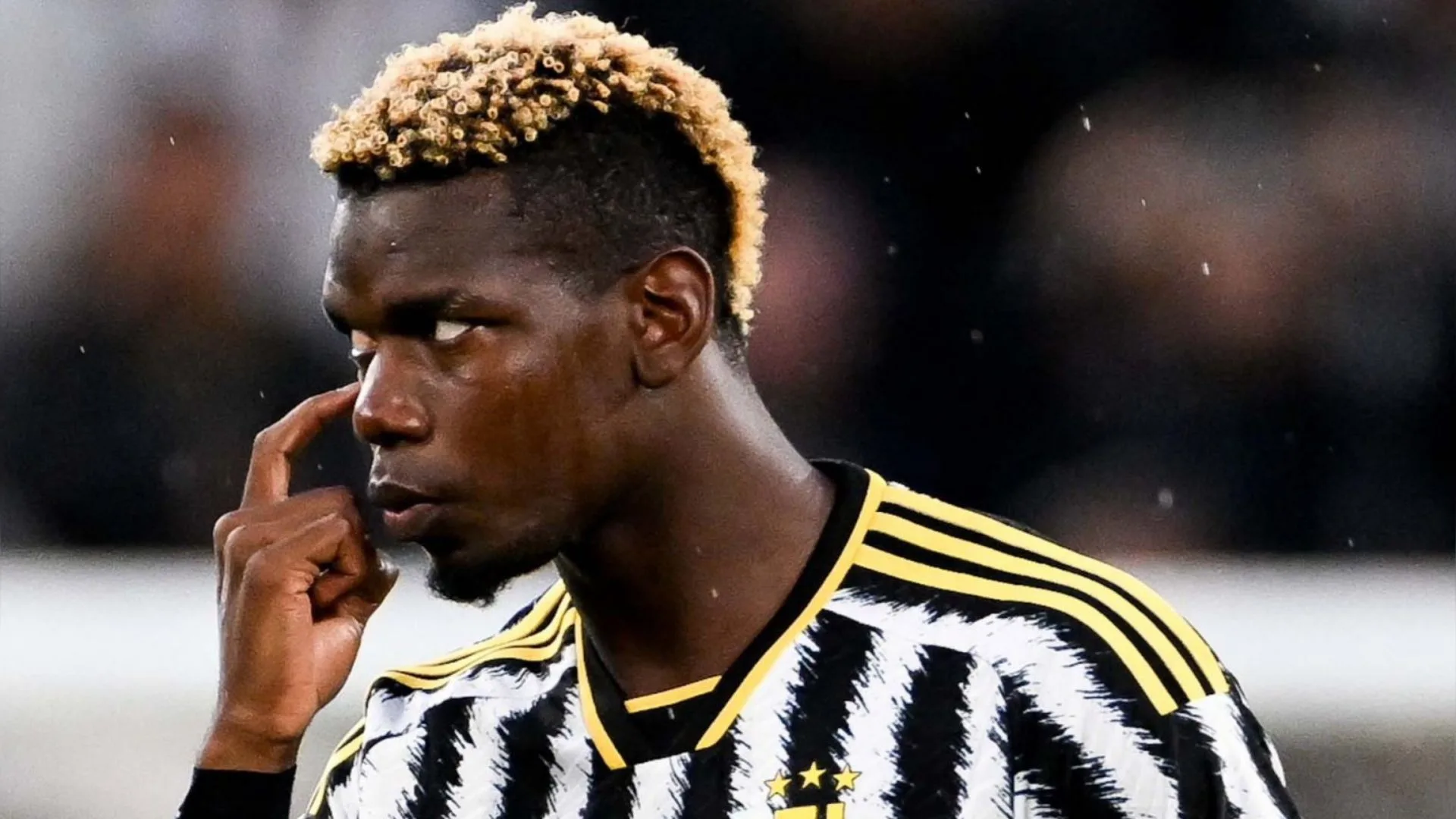 Torcedores do Corinthians celebram possível chegada de Paul Pogba; entenda