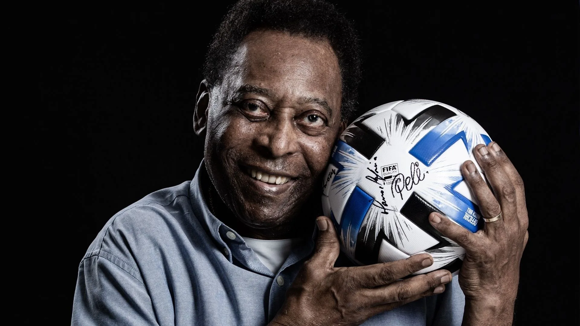 Casagrande admite empolgação ao colocar craque acima de Pelé: “Emocional”