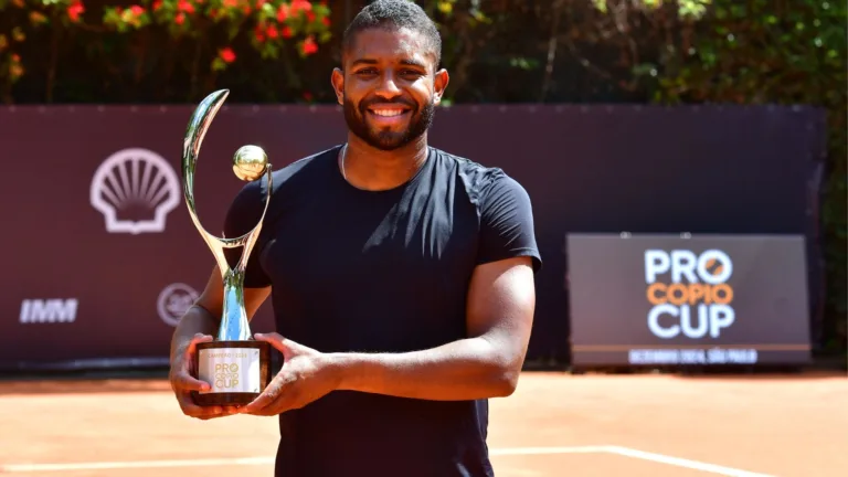 João Lucas Reis garante vaga no Rio Open ao vencer a Procopio Cup