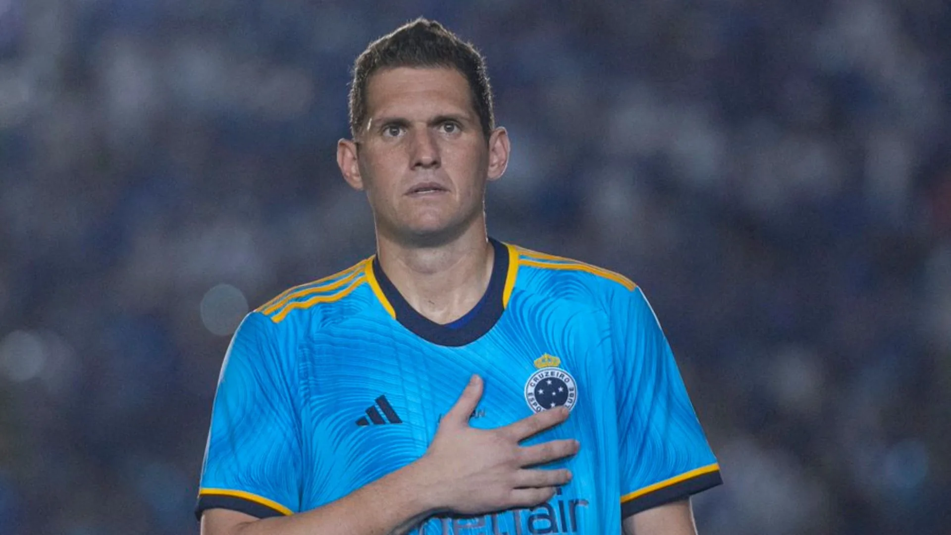 Cruzeiro anuncia saída do goleiro Rafael Cabral; saiba mais