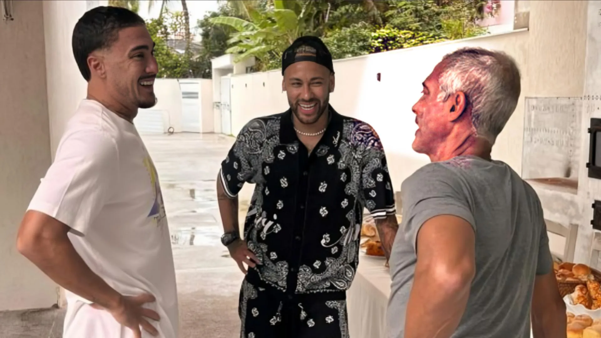 Romário deixa aviso sobre “obrigação” após encontro com Neymar