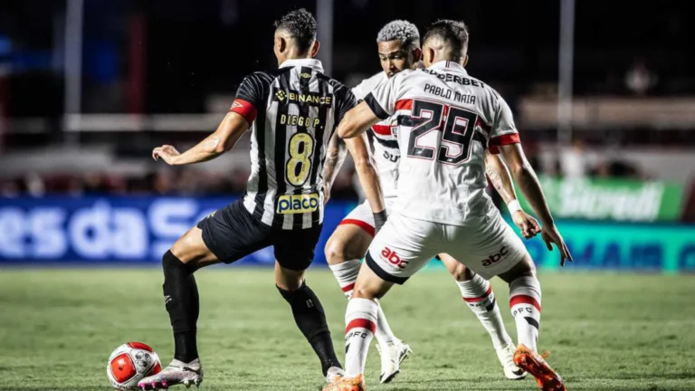 SPFC x Santos: quem tem mais títulos na história?