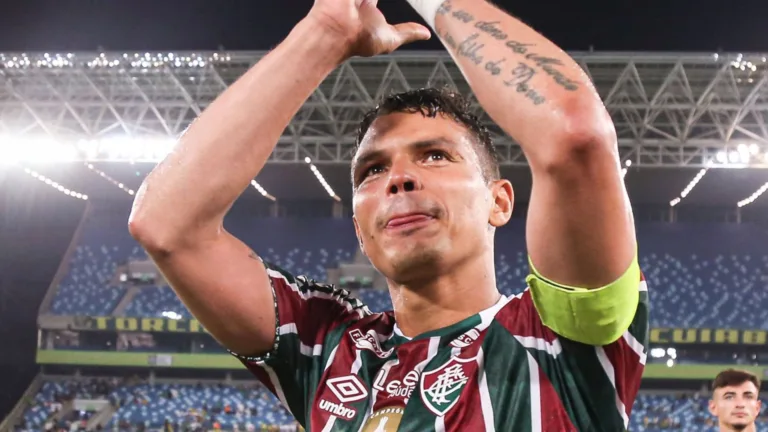 Vai ficar? Thiago Silva define futuro em caso de rebaixamento do Fluminense