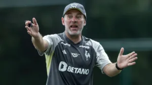 Torcedores do Atlético-MG cravam substituto de Milito para 2025: “Eu apoio”
