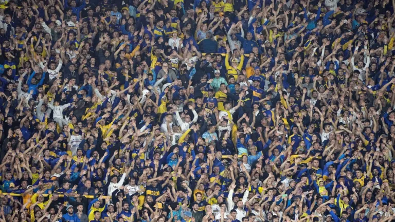 Torcedores brasileiros elegem time com melhor torcida na Argentina