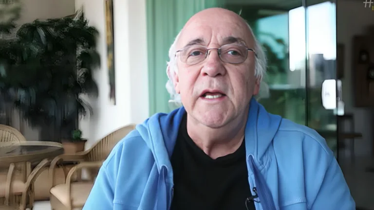 Tostão indica atacante limitado do futebol mundial: “Não entendo”